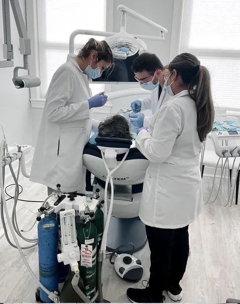 Dentists in Falls Church, VA