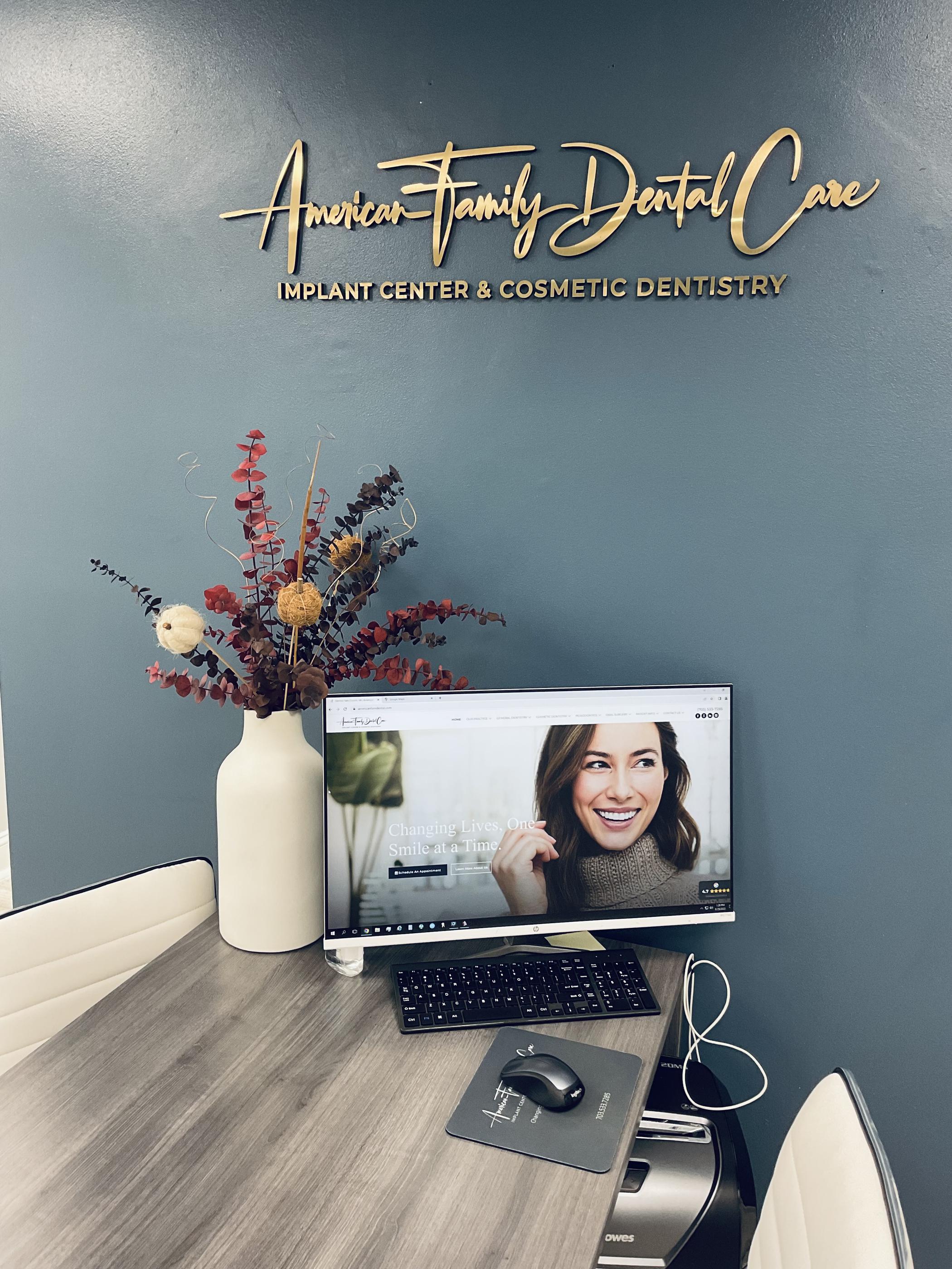 22046 Dentist